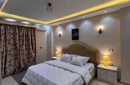 Apartment - 3 Bedrooms - 3 Bathrooms for rent in Mostashareen - North Investors Area - New Cairo City - Cairo