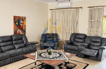 Villa - 5 Bedrooms - 4 Bathrooms for sale in B8 - Madinaty - Cairo
