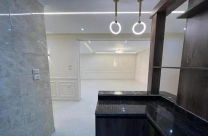 Apartment - 2 Bedrooms - 2 Bathrooms for rent in Hyde Park Central - The 6th Settlement - New Cairo City - Cairo