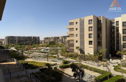 Apartment - 4 Bedrooms - 3 Bathrooms for sale in Palm Hills New Cairo - 5th Settlement Compounds - The 5th Settlement - New Cairo City - Cairo