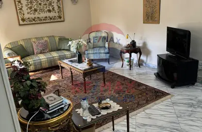 Apartment - 2 Bedrooms - 2 Bathrooms for sale in Al Ansar St. - Dokki - Giza