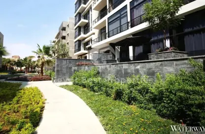 Apartment - 2 Bedrooms - 2 Bathrooms for sale in The Waterway View - 90 Street - The 5th Settlement - New Cairo City - Cairo