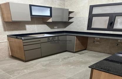 شقة - 2 غرف نوم - 2 حمامات للايجار في مون ريزيدنس - فيفث سكوير - التجمع الخامس - مدينة القاهرة الجديدة - القاهرة