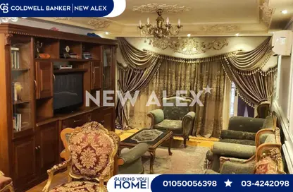 شقة - 3 غرف نوم - 2 حمامات للبيع في سموحة - حي شرق - الاسكندرية