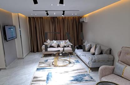 Apartment - 3 Bedrooms - 2 Bathrooms for sale in Moez Al Dawla St. - 6th Zone - Nasr City - Cairo