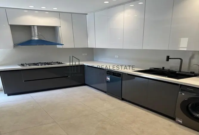 111585105 - Property Image 3