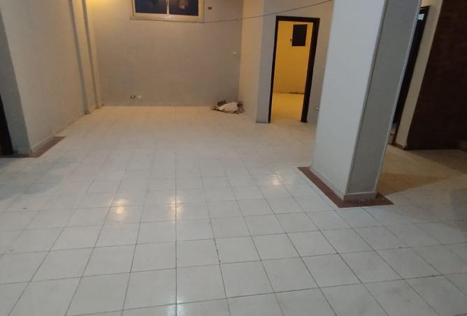 102906798 - Property Image 2