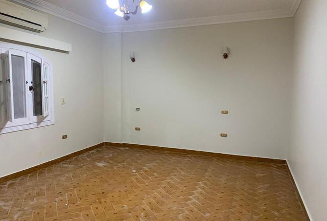 8700681 - Property Image 2