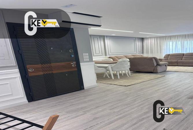 87207633 - Property Image 3