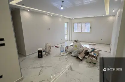 Apartment - 3 Bedrooms - 3 Bathrooms for sale in Al Andalus District - New Cairo City - Cairo