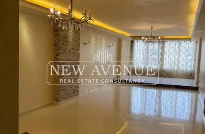 Apartment - 3 Bedrooms - 2 Bathrooms for sale in District 3 - The 5th Settlement - New Cairo City - Cairo