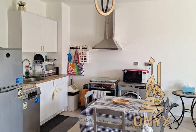 99812921 - Property Image 2