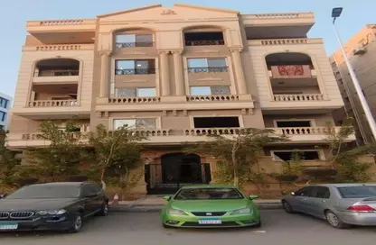 Apartment - 3 Bedrooms - 2 Bathrooms for sale in El Banafseg Apartment Buildings - El Banafseg - New Cairo City - Cairo