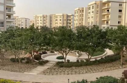 Apartment - 3 Bedrooms - 3 Bathrooms for sale in Greens - Hyde Park - New Cairo City - Cairo Apartment - 3 Bedrooms - 3 Bathrooms for sale in Greens - Hyde Park - New Cairo City - Cairo