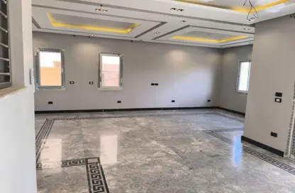 Villa - 5 Bedrooms - 4 Bathrooms for rent in Mivida - 5th Settlement Compounds - The 5th Settlement - New Cairo City - Cairo