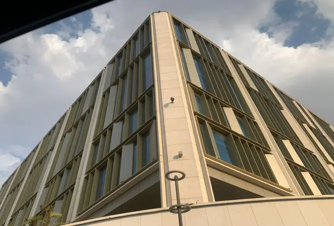 99804308 - Property Image 3