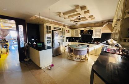 Apartment - 3 - 3 for sale in Albert Al Awal St. - Smouha - Hay Sharq - Alexandria