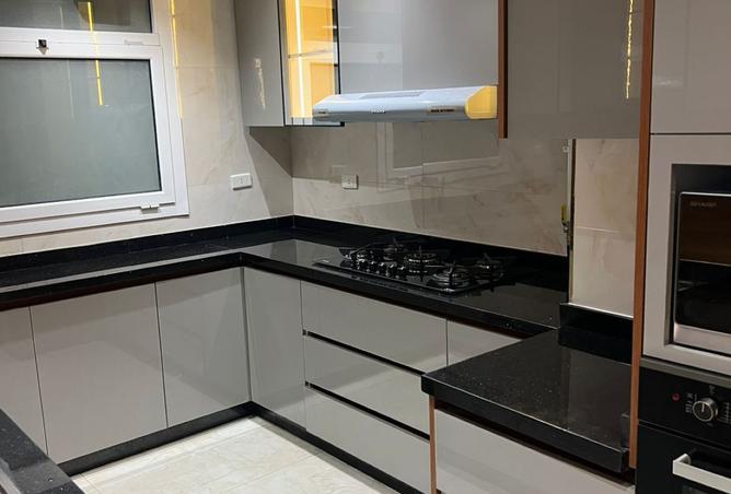 98544201 - Property Image 3