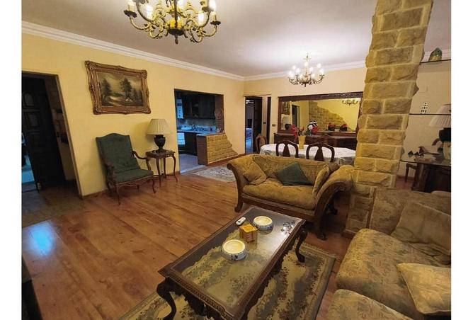 8595120 - Property Image 2