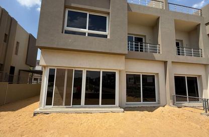 Twin House - 5 Bedrooms - 5 Bathrooms for sale in Etapa - Sheikh Zayed Compounds - Sheikh Zayed City - Giza Twin House - 5 Bedrooms - 5 Bathrooms for sale in Etapa - Sheikh Zayed Compounds - Sheikh Zayed City - Giza