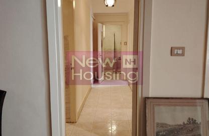 Apartment - 3 Bedrooms - 3 Bathrooms for rent in Zamalek - Cairo