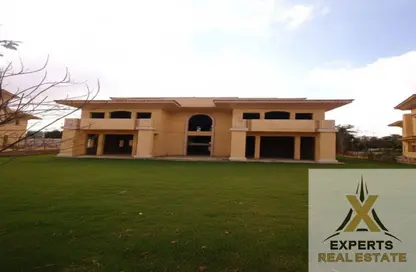 Villa - 6 Bedrooms - 6 Bathrooms for sale in Madinaty - Cairo