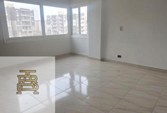 93252816 - صورة العقار 3