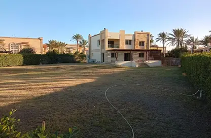 فيلا - 5 غرف نوم - 5 حمامات للبيع في مارينا 5 - مارينا - العلمين - الساحل الشمالي