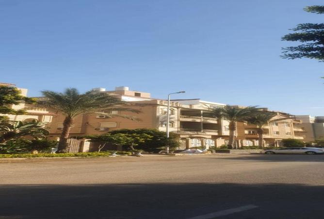82100182 - Property Main Image