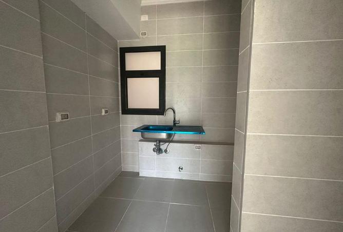 95748229 - Property Image 3
