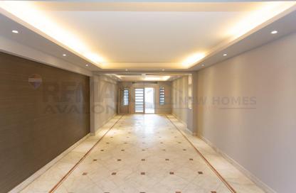 Duplex - 7 Bedrooms - 5 Bathrooms for sale in Smouha - Hay Sharq - Alexandria