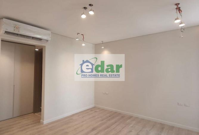 60372344 - Property Image 3