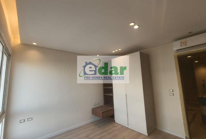 60372344 - Property Image 2