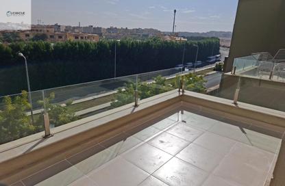Apartment - 3 Bedrooms - 3 Bathrooms for rent in Palm Hills Village Gate - South Investors Area - New Cairo City - Cairo