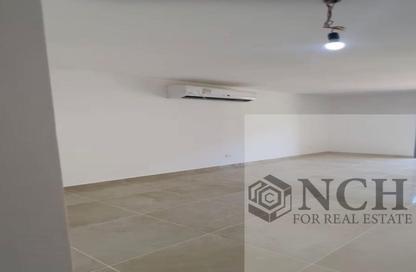 شقة - 2 غرف نوم - 2 حمامات للبيع في مون ريزيدنس - فيفث سكوير - التجمع الخامس - مدينة القاهرة الجديدة - القاهرة