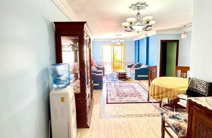 Apartment - 2 Bedrooms - 1 Bathroom for sale in Winget st. - Bolkly - Hay Sharq - Alexandria