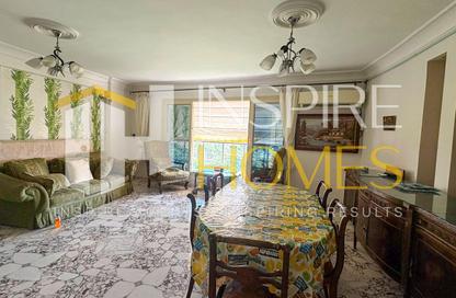 Apartment - 3 Bedrooms - 2 Bathrooms for rent in Al Aqaba St. - Sporting - Hay Sharq - Alexandria