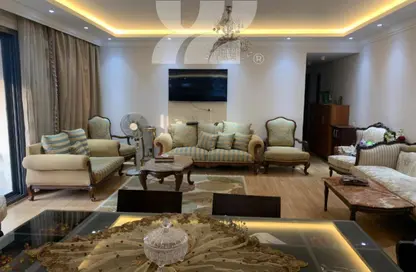 شقة - 3 غرف نوم - 3 حمامات للبيع في سوديك ايست - الحي السادس - هليوبوليس الجديدة - القاهرة