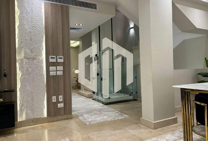 8572977 - Property Image 2