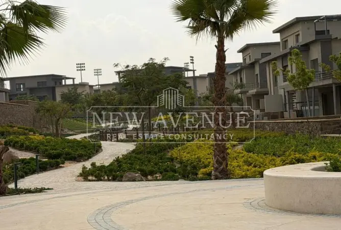 112977974 - Property Image 2