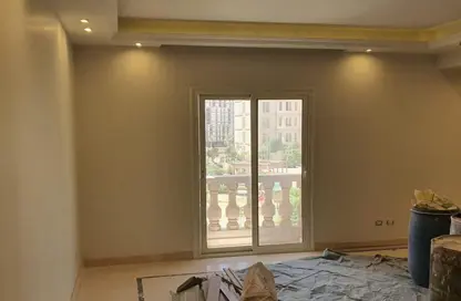 شقة - 2 غرف نوم - 2 حمامات للايجار في جاردن ريزدنس - هايد بارك - مدينة القاهرة الجديدة - القاهرة