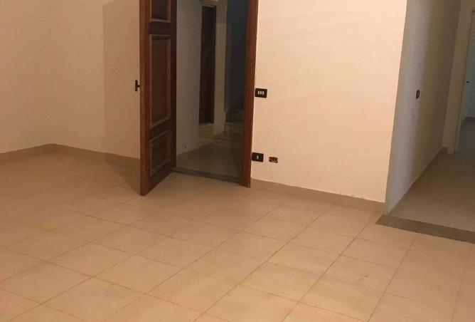 77058377 - Property Image 2