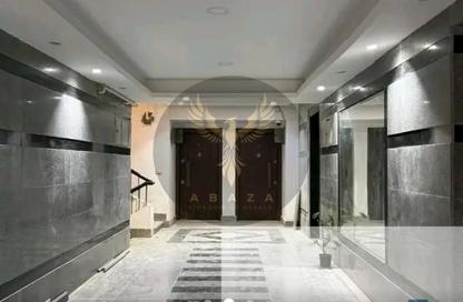 Apartment - 3 Bedrooms - 3 Bathrooms for rent in Mohamed Naguib Axis - North Investors Area - New Cairo City - Cairo