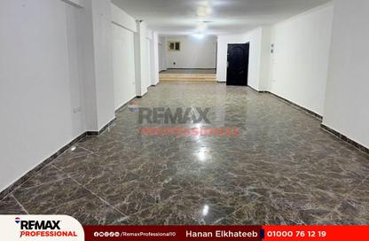 Apartment - 4 Bedrooms - 3 Bathrooms for sale in Al Geish Road - Glim - Hay Sharq - Alexandria