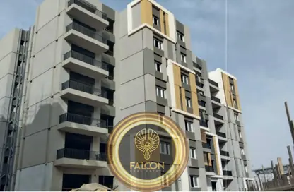 Apartment - 2 Bedrooms - 2 Bathrooms for sale in Swan Lake Residence - 5th Settlement Compounds - The 5th Settlement - New Cairo City - Cairo