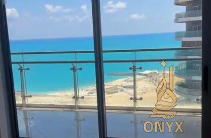Apartment - 2 Bedrooms - 2 Bathrooms for sale in North Edge Towers - New Alamein City - Al Alamein - North Coast Apartment - 2 Bedrooms - 2 Bathrooms for sale in North Edge Towers - New Alamein City - Al Alamein - North Coast