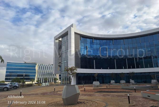 69560773 - صورة العقار 2