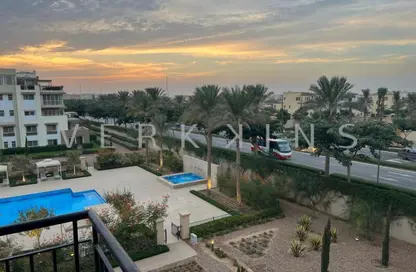 شقة - 2 غرف نوم - 3 حمامات للايجار في سيراس - اب تاون كايرو - المقطم - القاهرة