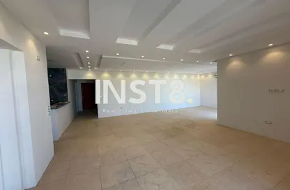 Apartment - 3 Bedrooms - 3 Bathrooms for sale in Garden Residence - Hyde Park - New Cairo City - Cairo