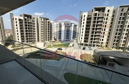 Apartment - 2 Bedrooms - 3 Bathrooms for sale in Park Side Residence - Zed Towers - Sheikh Zayed Compounds - Sheikh Zayed City - Giza